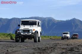 Check spelling or type a new query. Jalan Jalan Ke Bromo Rasanya Kurang Afdol Tanpa Naik Hardtop Gridoto Com