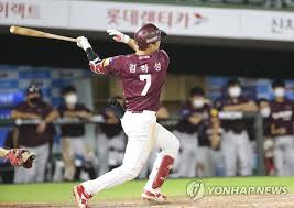 왜소한 체격임에도 불구하고 강한 손목 힘을 바탕으로 밀어쳐 장타를 만들어낼 수 있는 몇 안되는 고교 선수였다. ë¥˜í˜„ì§„ê³¼ ì‹ì‚¬ í›„ ê¹€í•˜ì„± Mlb ê´€ì‹¬ í† ë¡ í†  Sf ë³´ìŠ¤í„´ ë¬¼ë§ ì—°í•©ë‰´ìŠ¤