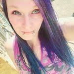 Ines Mckay's Instagram, Twitter & Facebook