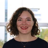 100+ profilů „Laila“