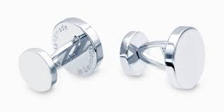 It must be at least 92.5% pure silver, but the other 7.5% can be any metal. Deumer Manschettenknopfe Aus 925 Sterling Silber Deumer