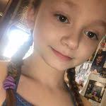 Leah Cottle's Instagram, Twitter & Facebook