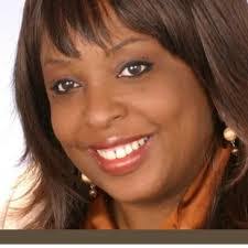 Janet Lavender's Instagram, Twitter & Facebook