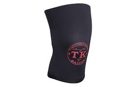 Compared to its other competitors, their sizing is limited. Tommy Kono Bands Knee Bands Supports Rogue Europe