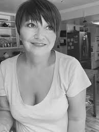 Amazon.com: Katie Hamer: books, biography, latest update