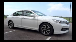 See complete 2018 honda accord price, invoice and msrp at iseecars.com. 2017 Honda Accord 2 0 Vti Start Up And Full Vehicle Tour Youtube