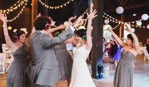 To make your dream of wowing your guests with your look a reality, take note of the styling ideas below. 35 Wedding Entertainment Ideas That Will Wow Your Guests Nrinews24x7