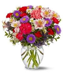 We are committed to offering only the finest floral arrangements and gifts, backed by service that is friendly and prompt. Manhasset Florist Flower Delivery By Town Country Flowers
