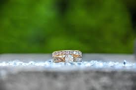 May 18, 2021 · melansir e online, selasa, 18 mei 2021, solow & co mengonfirmasi bahwa mereka menciptakan cincin berlian dan platinum buatan tangan untuk ariana. Kata Kata Mutiara Cincin Tunangan Romantis Menyentuh Hati Yang Bisa Bikin Baper Guru Penyemangat