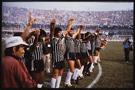 See more of democracia corinthiana on facebook. A Primeira Festa Da Democracia Liderado Por Jogadores Do Sport Club By Corinthians Medium