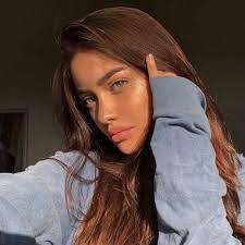 See more ideas about portrait, portrait sculpture, sculpture clay. Girls Love Celebrities Style Asma Girl Aesthetics People Https Weheartit Com Entry 327628113 Beauty Hair Beauty Makeup Looks