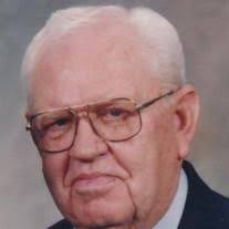 Mary Pearcy's Instagram, Twitter & Facebook