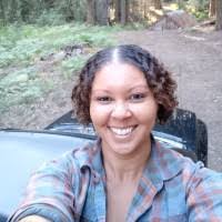 Courtney Dilworth's Instagram, Twitter & Facebook