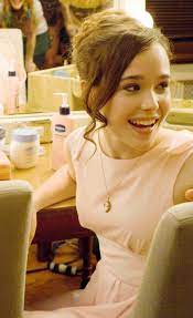 Ellen page pictures and photos. Ellen Page Photo 194 Of 253 Pics Wallpaper Photo 686983 Theplace2