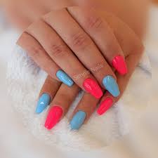 Paint your nails perfectly at home! Simple Nails Fotos Facebook