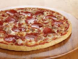 Home Run Inn S Meat Lover S Pizza Is Topped With All Natural Pepperoni Sausage And Bacon Frozen Pizza Meat Lovers Good Eats