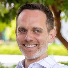 Northeast Seattle Agents, 125 Compass Real Estate Agents