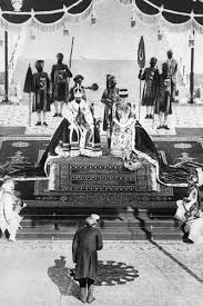 The British Royal Family In India Delhi Durbar Queen Mary Of England Royal Indian