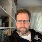 Dennis Schwenke's Instagram, Twitter & Facebook