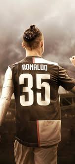 Exclusive & latest high quality hd wide beautiful wallpapers & backgrounds at santabanta. Cristiano Ronaldo Wallpaper Iphone