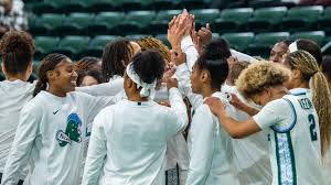 Women's Basketball Opens Mentoring Program With Welcome Mixer