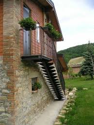 Pin By Marina On Scale Esterne Architecture Outdoor Decor Stairs