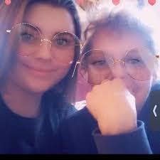 Brandy Redden's Instagram, Twitter & Facebook