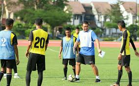 Football coach job openings in uae, dubai, abu dhabi, qatar, saudi arabia, singapore, china, india football coach, developer jobs for graduates. Choosy Football Coaches Moan No Jobs Ignore Prospects Free Malaysia Today Fmt