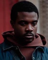 Half way through the night shoot, sleep deprived, slightly behind schedule  (my fault), and hoping that I'm personally doing enough to make the film  worth everyone's time. If there's one thing I