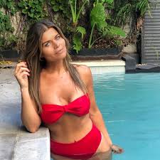 Conoce el antes y después de la exuberante angie jibaja. Angie Balbiani De Rebelde Way A Calentar Las Redes Diarioshow El Portal De Espectaculo