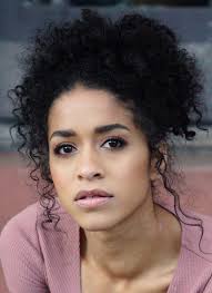 Cassie Craig's Instagram, Twitter & Facebook