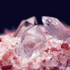 Quartz crystals are known to be some of the most common in the world, also having one of the most diverse families of variants out of all the minerals. Learn About The Many Varieties Of Quartz