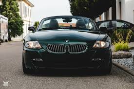 The suspension was also upgraded to be stiffer and the car was equipped with a sport package which firmed up the steering. Bmw Z4 3 0si Roadster E85 Lci Mit Folierung In Lago Green