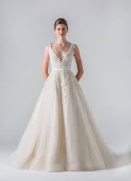 Magical, meaningful items you can't find anywhere else. Wedding Dress Rachel Zane Suits Kleur Trouwjurken Trouwjurk Bruiloft