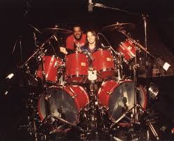 Steve smith steve smith guide. Steve Smith At Huge Red Drumkit Research Ddo Drums Drumming Joy Https Www Pinterest Com Dianadeeosborne Drums Dr Drum And Bass Modern Drummer Drums