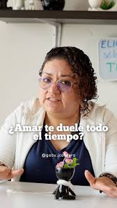 Si amar te duele todo el tiempo… no es amor, es un patrón repitiéndose., .,  #gabyjcabrera