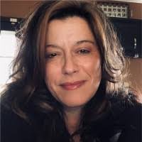 Brenda Meunier's Instagram, Twitter & Facebook