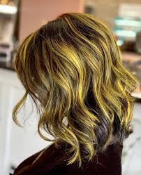 Find the nearest place near you and discover the difference a ouidad certified salon can make! Mane Refinery Salon In Chicago Il Vagaro