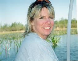 Ellen Gluck's Instagram, Twitter & Facebook