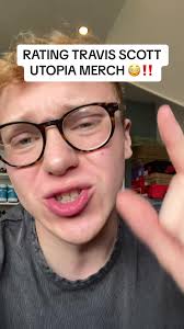 Walks in Utopia Review Clothing