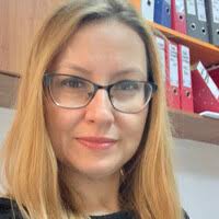 100+ perfiles de «Banyai»