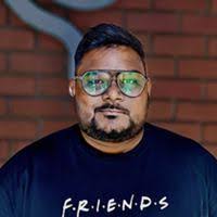 Naseer Ahmed's Instagram, Twitter & Facebook