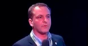 Daniel Graña se disculpa con hinchas de Sporting Cristal: "Entiendo la  sensación de rabia e indignación que ocasioné"