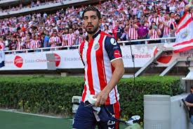 Rodolfo gilbert pizarro thomas (born 15 february 1994) is a mexican professional footballer who plays as an attacking midfielder for major league soccer club inter miami and the mexico national team. Aficion Promete Boicot Si Chivas Confirma Venta De Rodolfo Pizarro A Rayados El Diario Ny