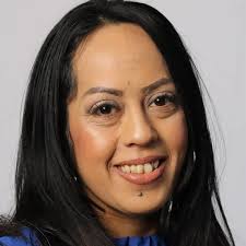 Tamara Lugo's Instagram, Twitter & Facebook