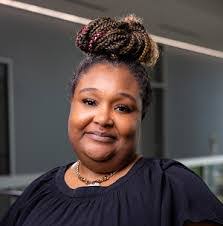 Amy Schenck's Instagram, Twitter & Facebook