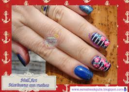 Decoraciones de uñas marineras o uñas náuticas con diseño de rayas y dibujos de anclas, estrellas, timones y demás elementos 2 vídeo para diseñar unas uñas marineras paso a paso. Esmaltes De Julie