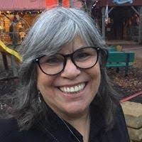 Sheri Pyle's Instagram, Twitter & Facebook