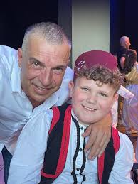 UZ ZASTAVE BIH I NJEMAČKE: Sanela i Kadir zapjevali "Bosnom behar  probeharao"