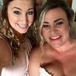 Melissa Stelter's Instagram, Twitter & Facebook